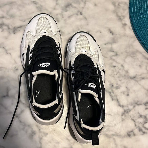 Nike Zoom 2K Sneakers Athletic Shoes AO0354100 Black White W Size 9.5 / M Size 8 - Picture 6 of 7